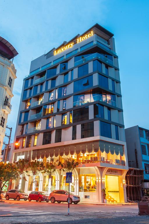 Đặt phòng khách sạn