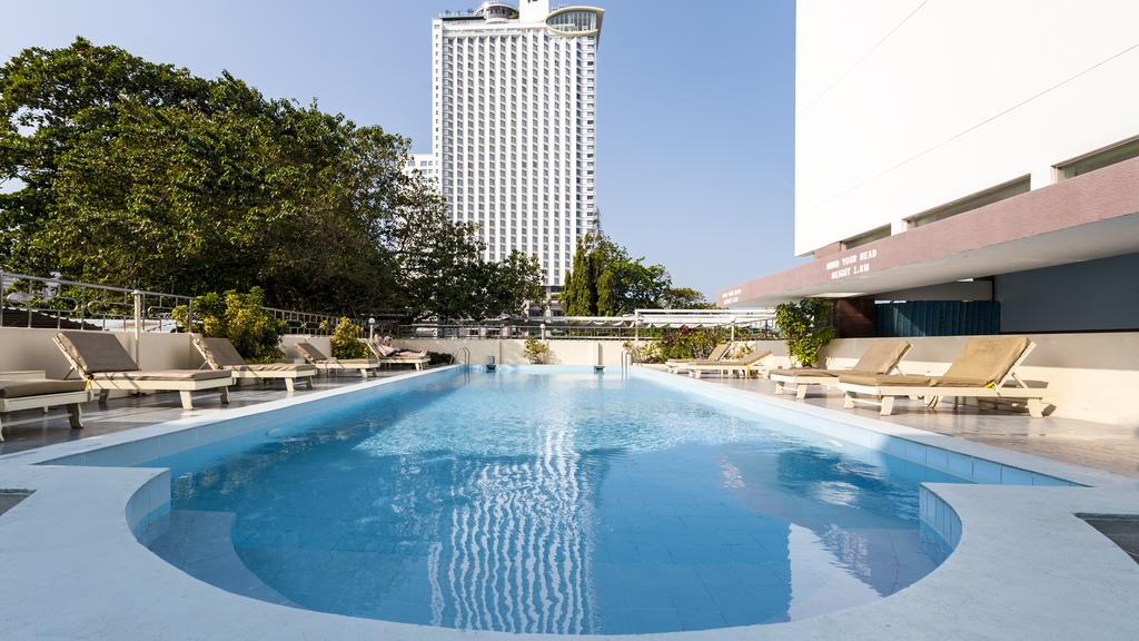 Đặt phòng khách sạn