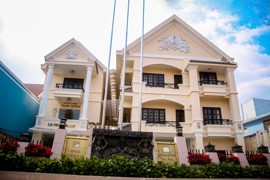 Đặt phòng khách sạn