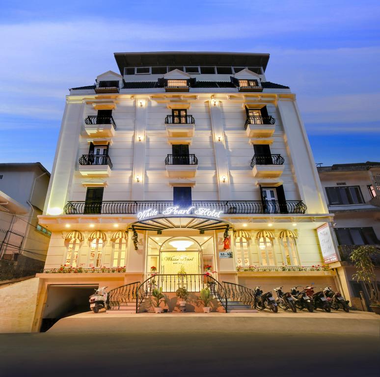 Đặt phòng khách sạn