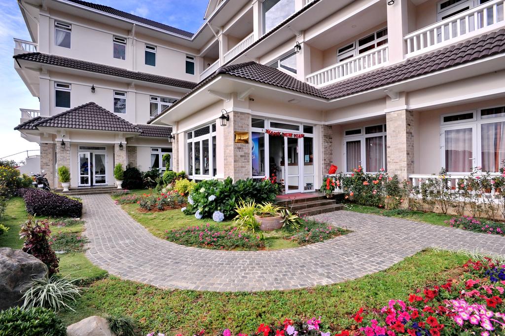 Đặt phòng khách sạn