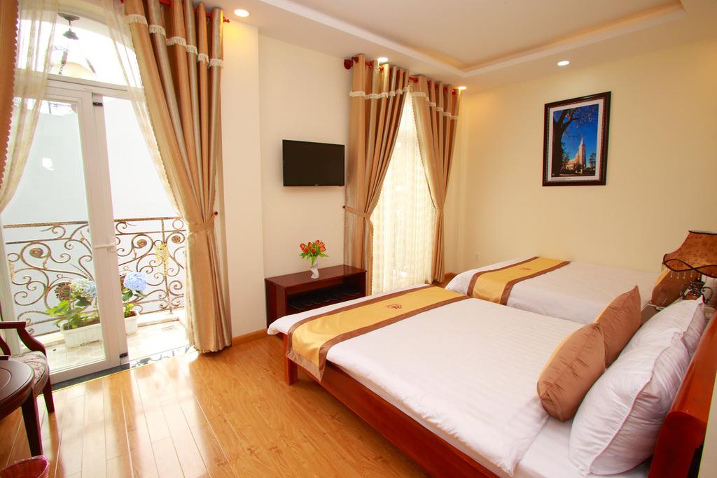Đặt phòng khách sạn