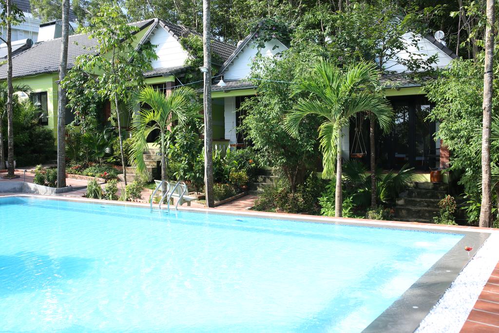 Đặt phòng khách sạn