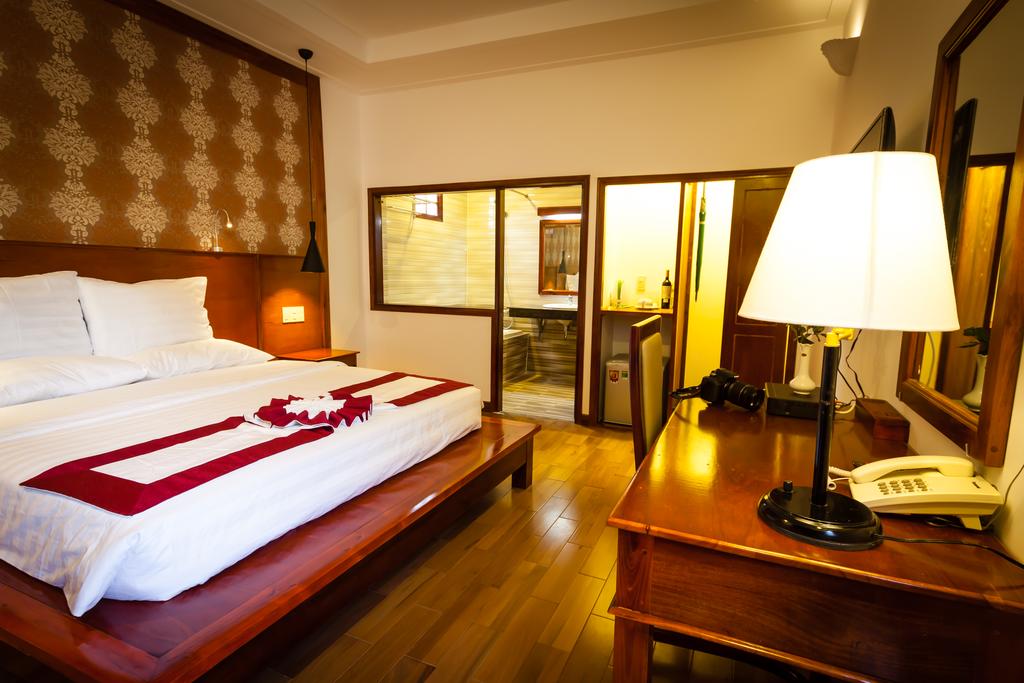 Đặt phòng khách sạn