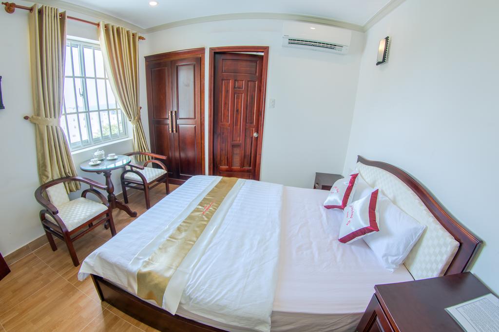 Đặt phòng khách sạn