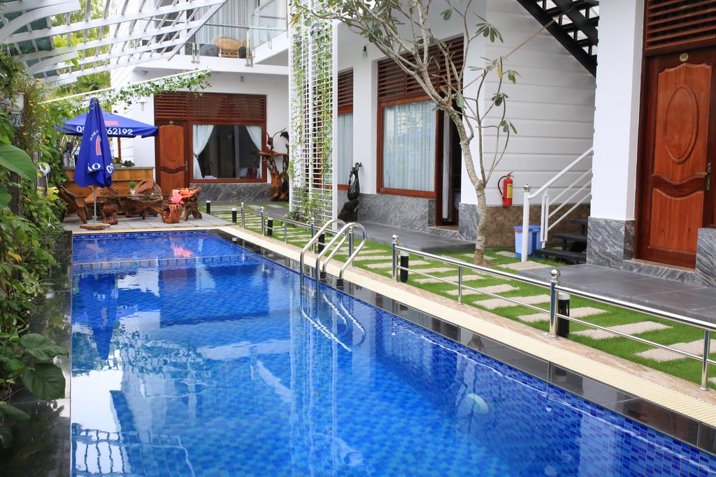 Đặt phòng khách sạn