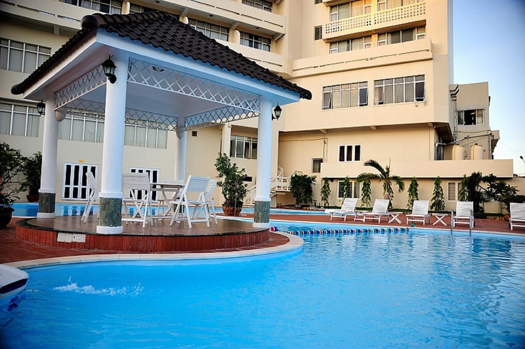 Đặt phòng khách sạn