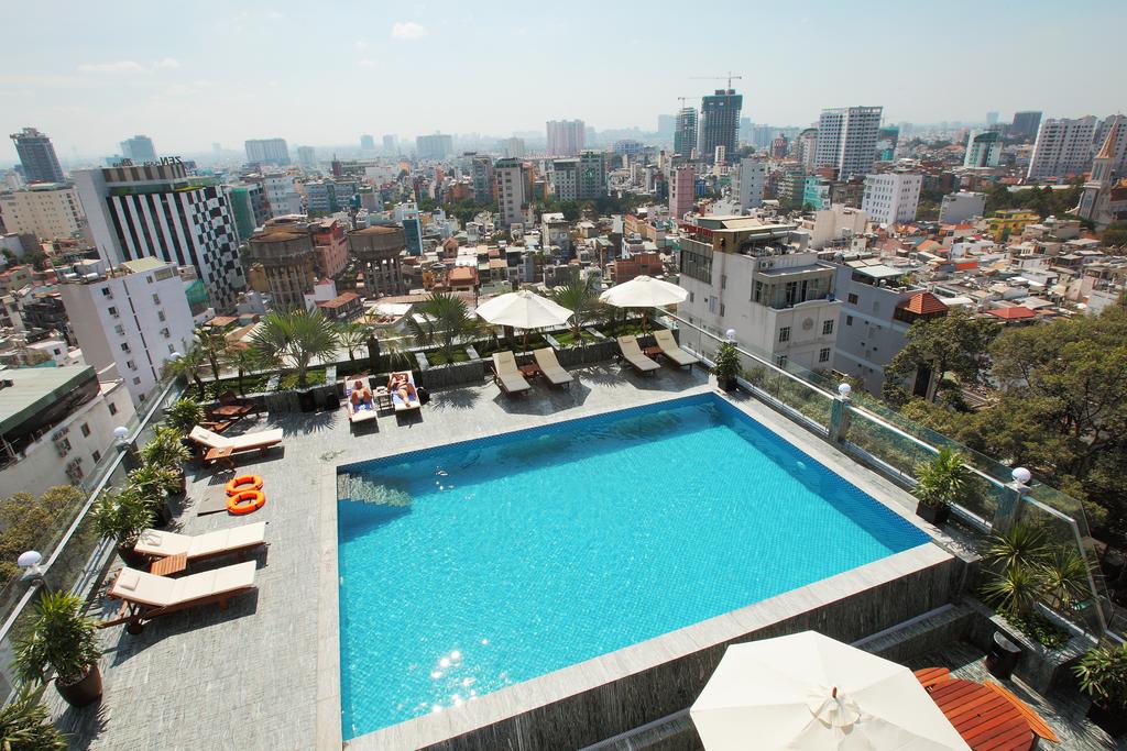 Đặt phòng khách sạn