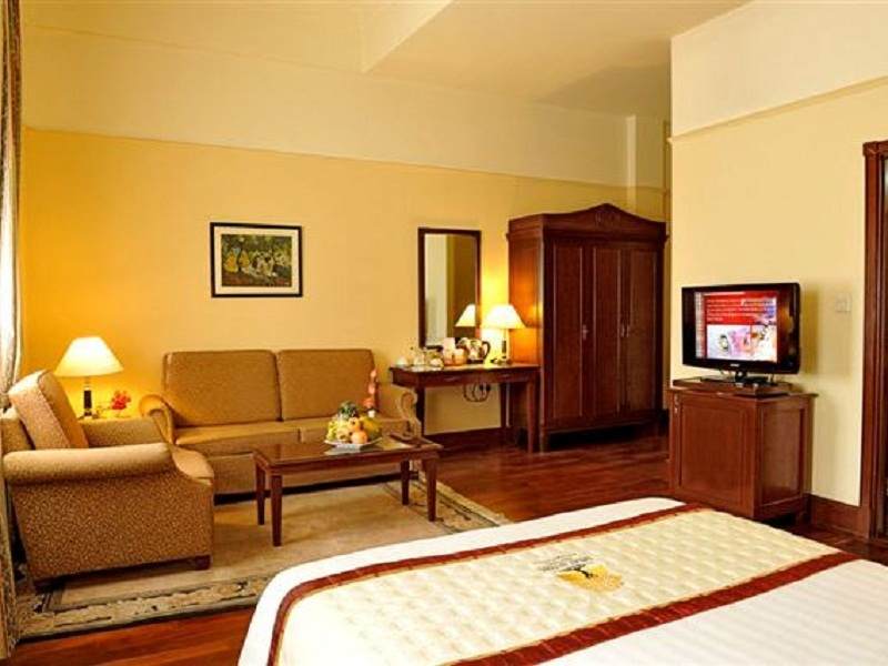 khach-san-du-parc-phong-ngu-3-hotel24h.net.jpg