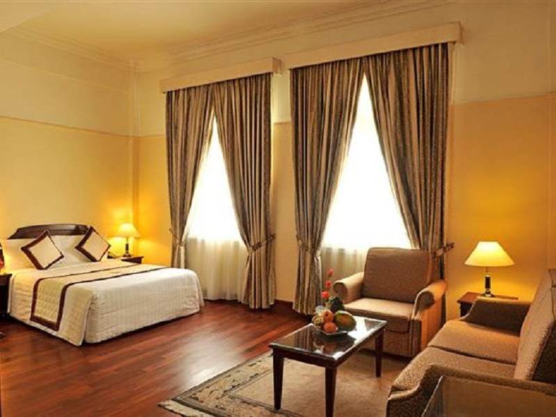 khach-san-du-parc-phong-ngu-4-hotel24h.net.jpg