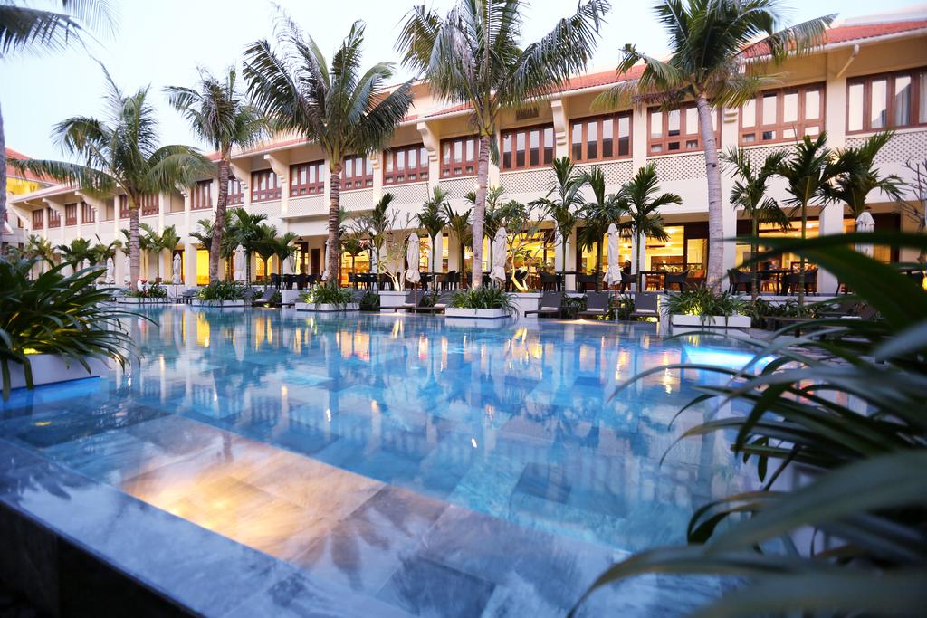 Đặt phòng khách sạn