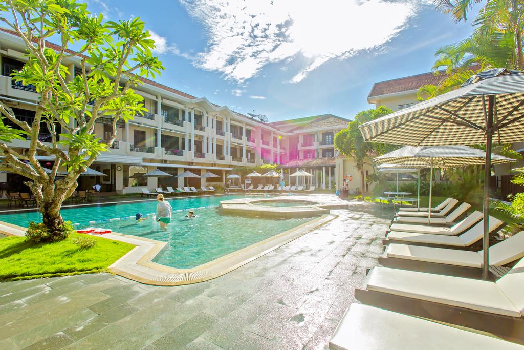 Đặt phòng khách sạn