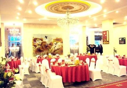 Đặt phòng khách sạn