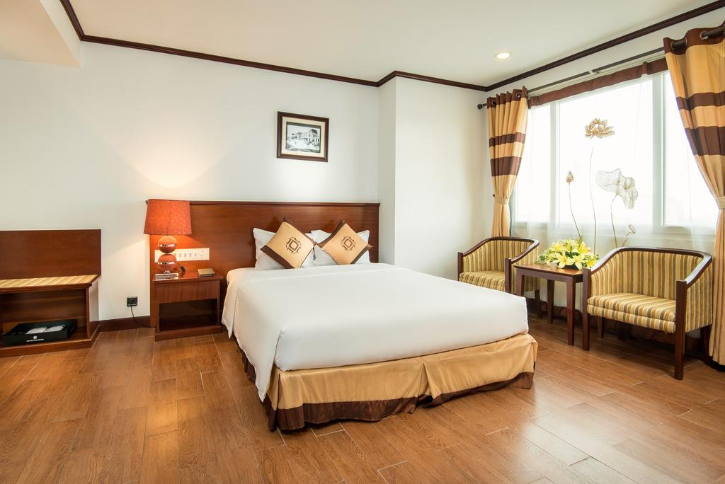 Đặt phòng khách sạn