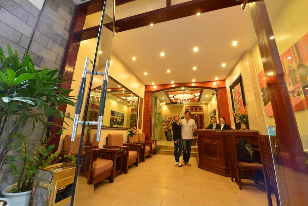 Đặt phòng khách sạn