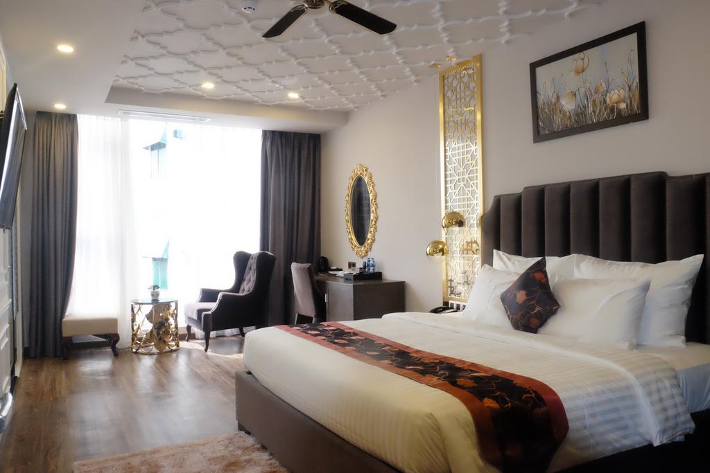 Đặt phòng khách sạn
