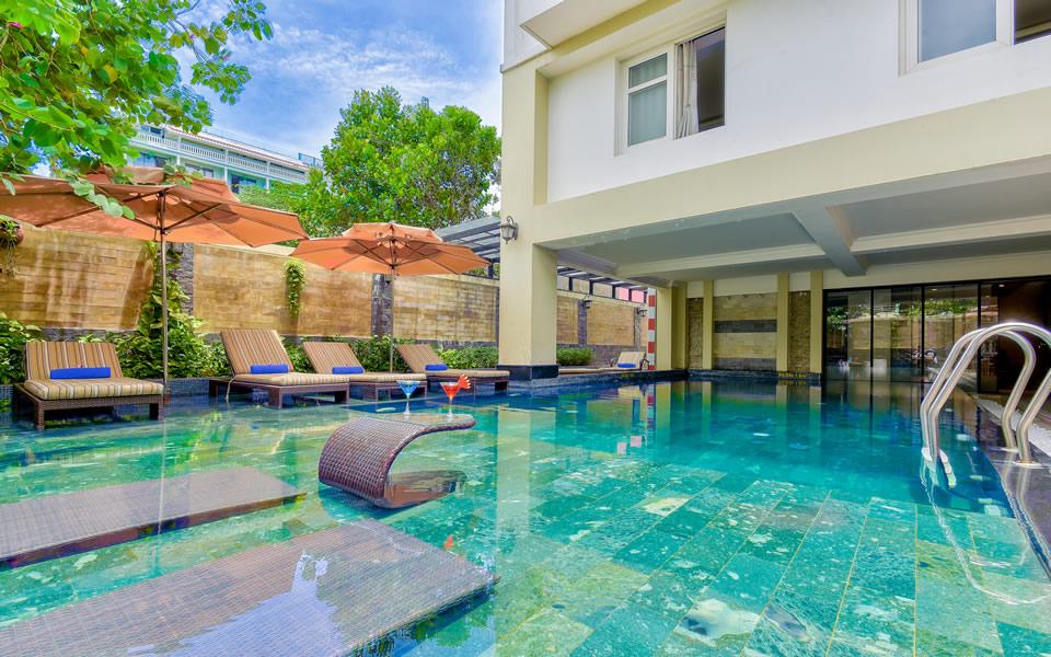 Đặt phòng khách sạn