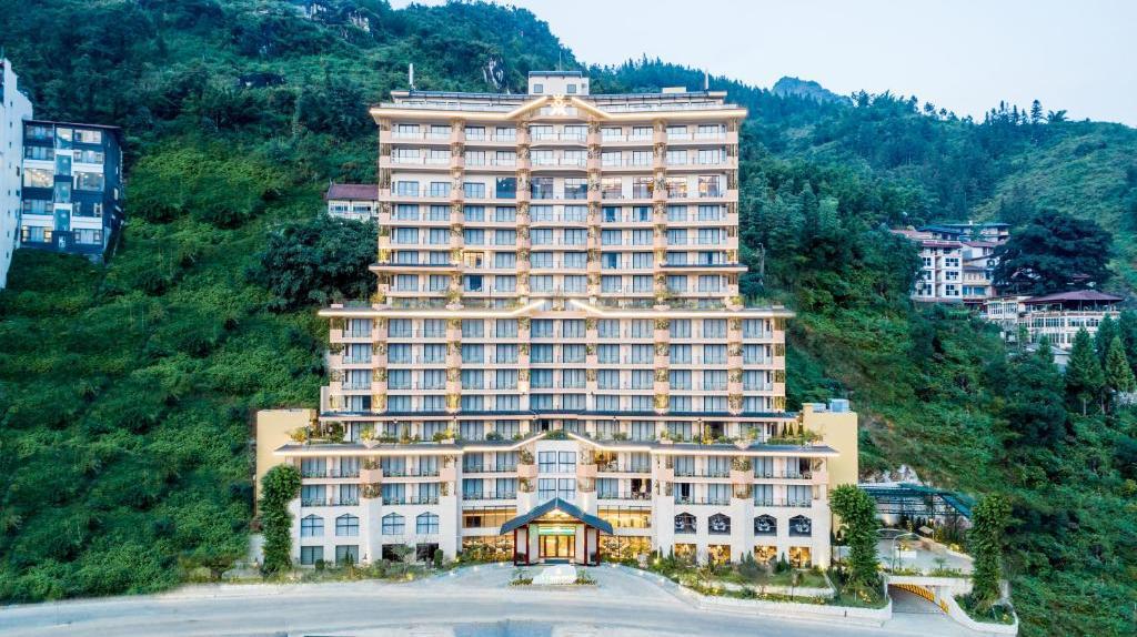 Đặt phòng khách sạn