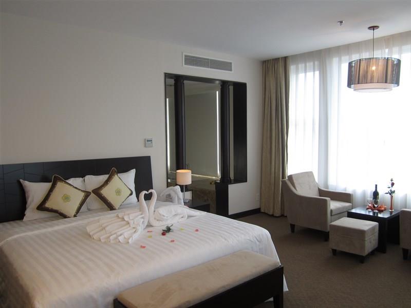khach-san-sai-gon-ban-me-phong-ngu-1-hotel24h.net.jpg