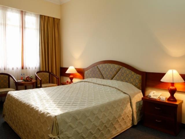 khach-san-rex-vung-tau-phong-ngu-1-hotel24h.net.jpg