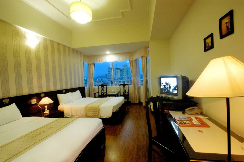 Superior-Twin-Room-2_resize.jpg